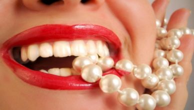 Top Tips to Whiten Your Teeth and Flaunt a Sparkly White Smile